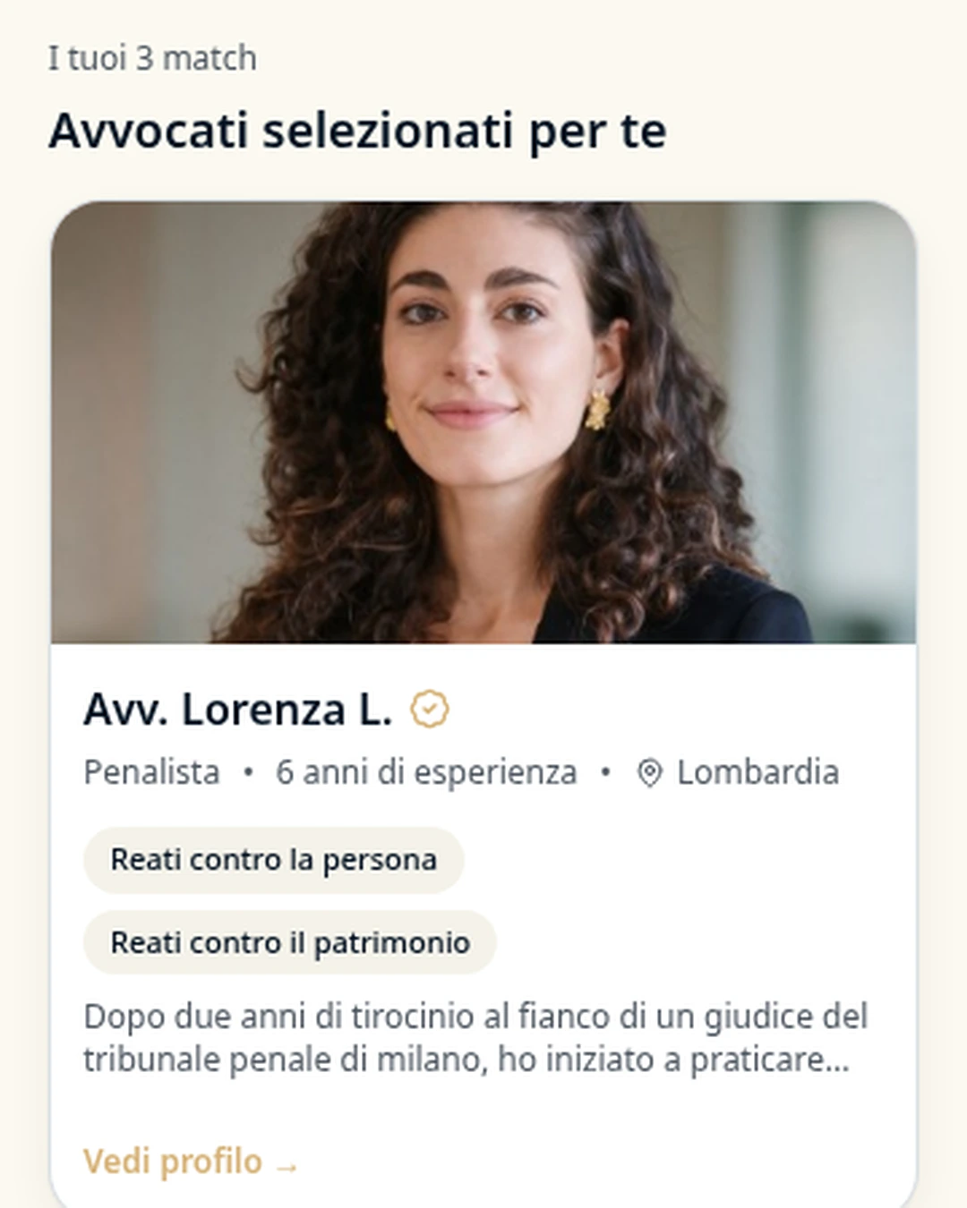Schermata dei tre avvocati proposti da Just Justice, con foto, specializzazione ed esperienza